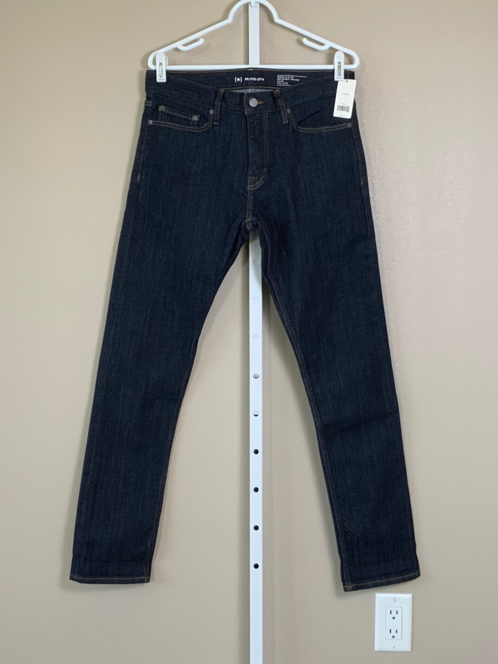 Banana Republic Reissue Heritage Slim Rapid Movement Denim Selvedge Jean